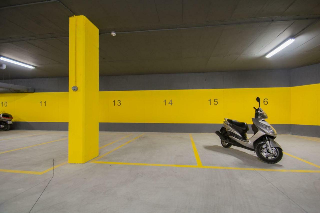 Enjoygranada Arabial 5A - Pool & Free Parking Lägenhet Exteriör bild