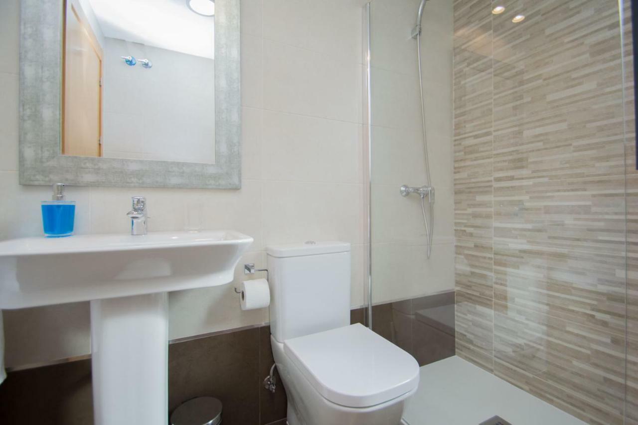 Enjoygranada Arabial 5A - Pool & Free Parking Lägenhet Exteriör bild